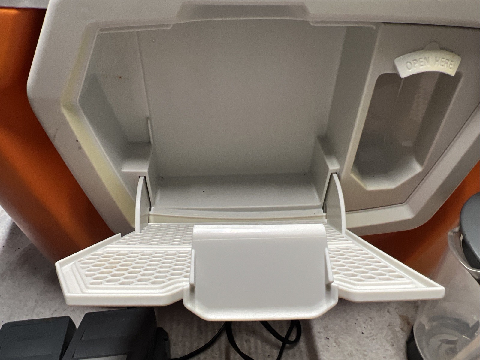 COOLEST COOLER Orange with Plates, Blender, Knife, Charger - See Notes