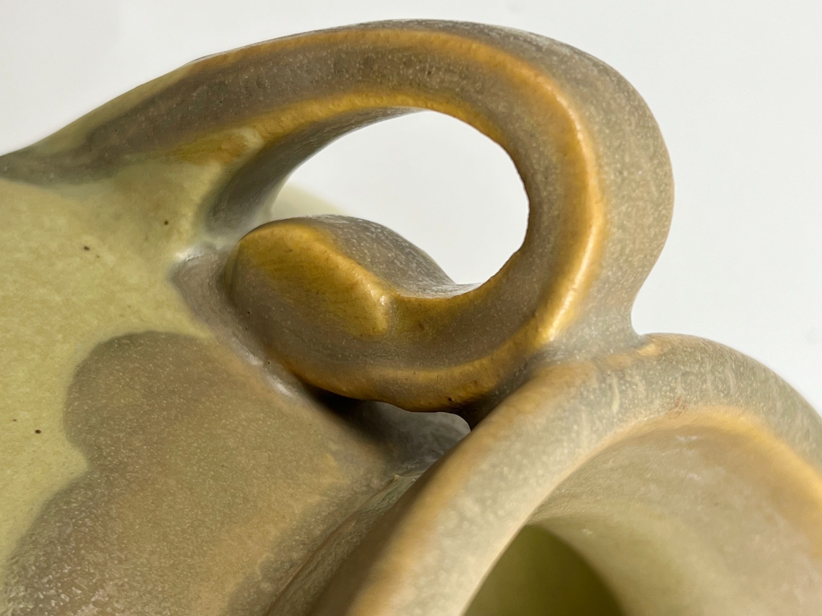 Roseville Carnelian I Green Drip 1926 Vintage Arts And Crafts rose bowl vase 357