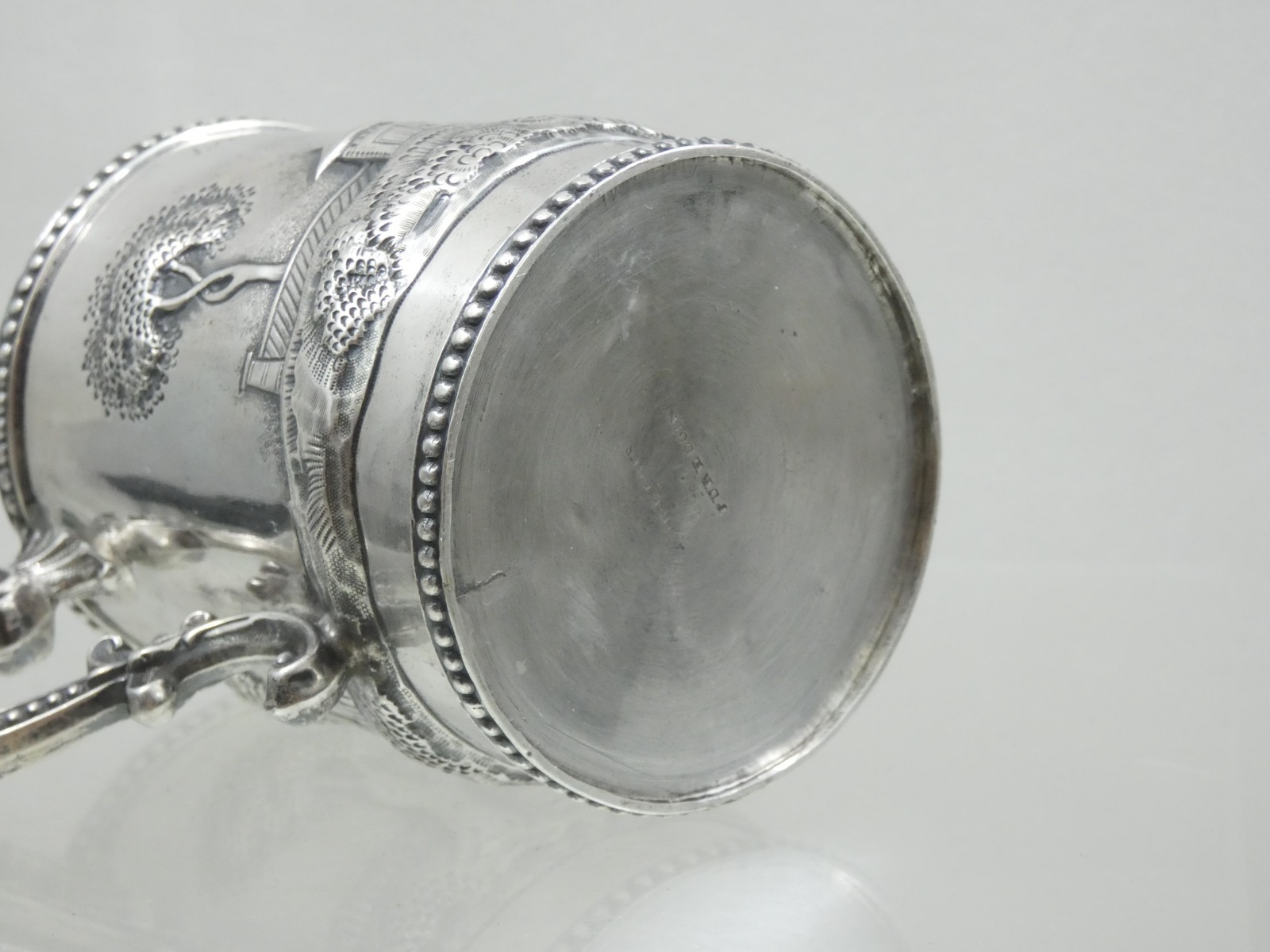 ANTIQUE AMERICAN COIN SILVER MUG CUP HAND CHASED REPOUSSE ARCHITECTURAL sterling