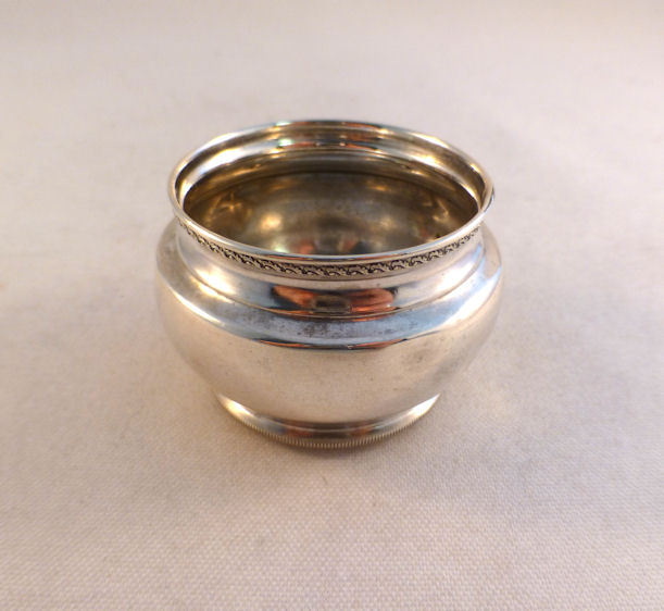 Etched Design Large Russian? 84 Sterling Open Master Salt