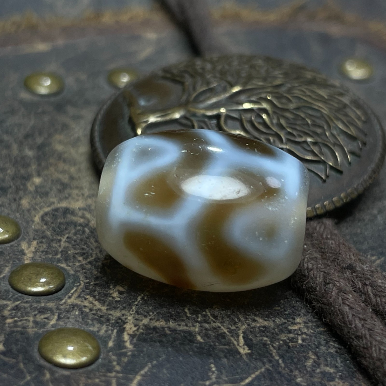Ancient Tibetan DZI Beads Old Agate Turtle Shell Longevity Amulet Pendant #4698