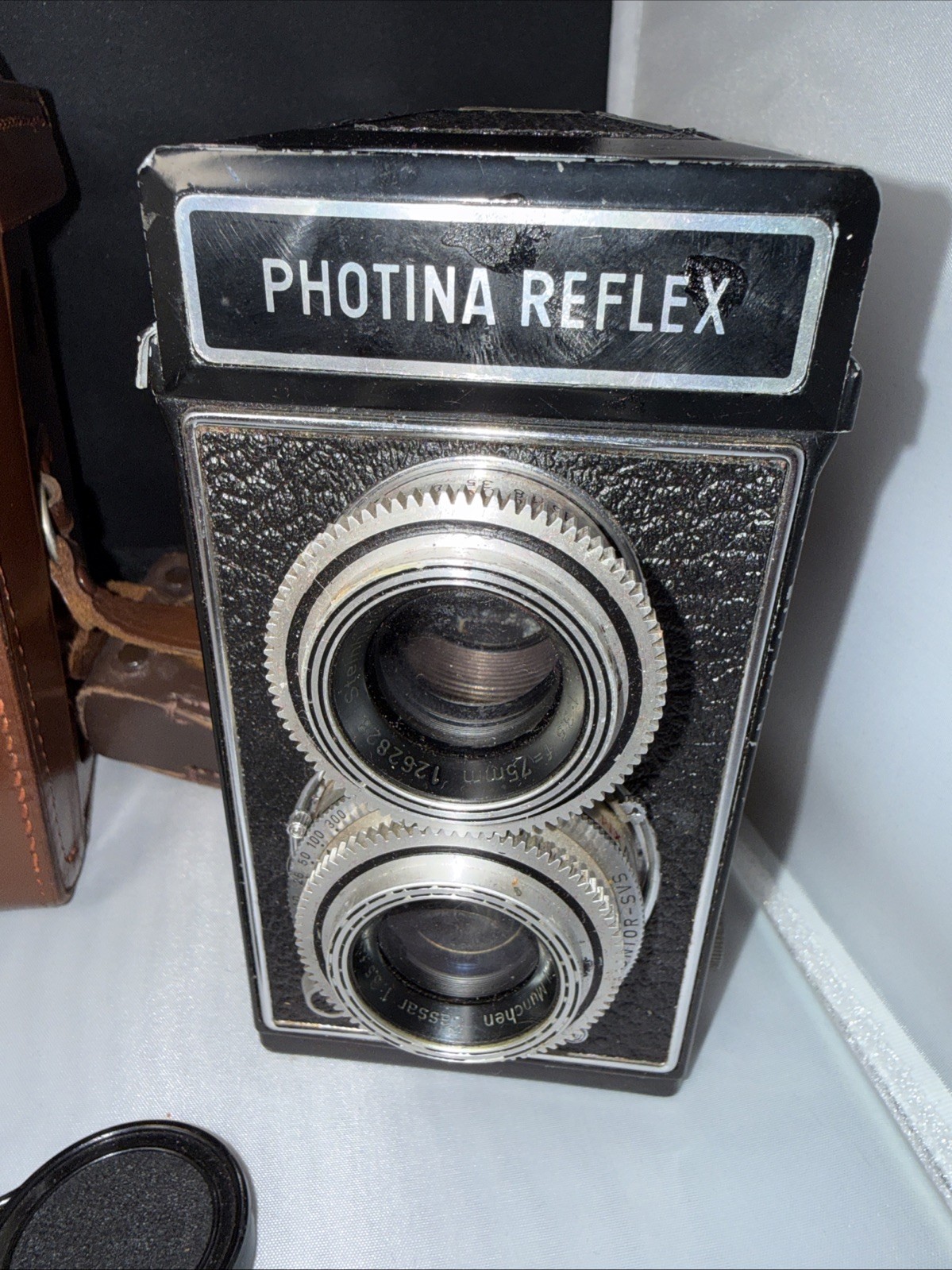 Antique Photina Reflex Camera With Case Untested