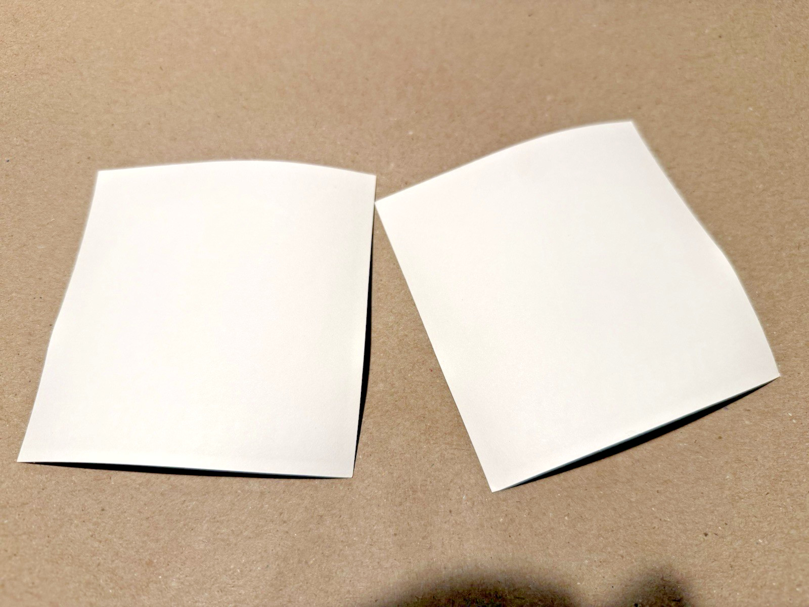 (Two Pack) PET FINDER Window Decals - 90s Vintage Reflective Pet Finder