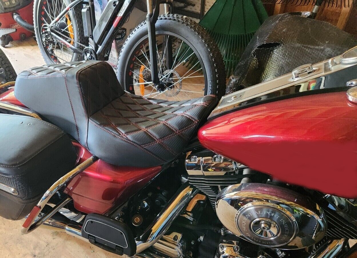 1-piece Step-up Seat Front Rear Full For Harley Street Glide Road King 1997-2007