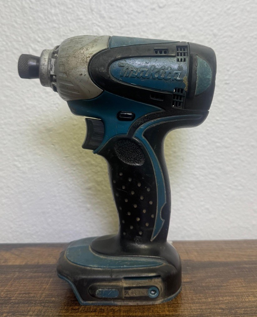Makita 18V Sub-Compact Drill (Tool Only)