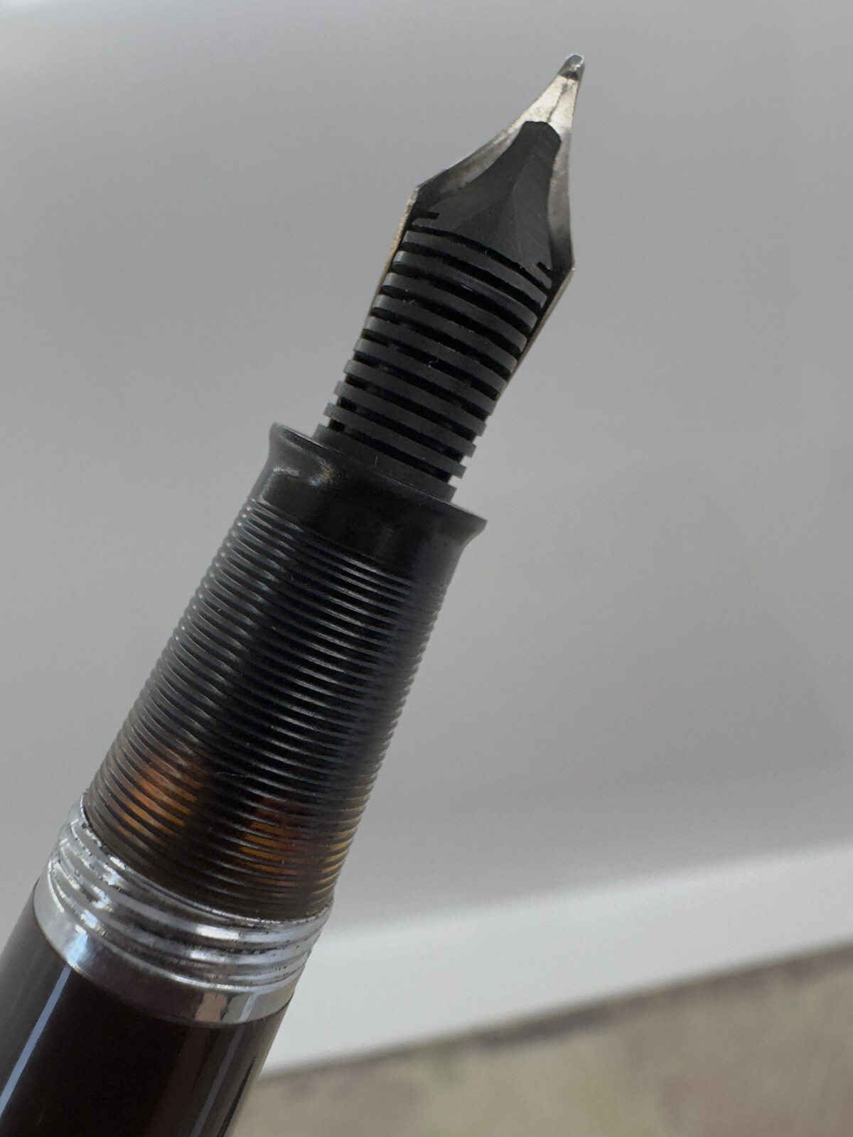 Sheaffer Touchdown TM Desk Set, 14k Med. Feather Touch 5 Nib