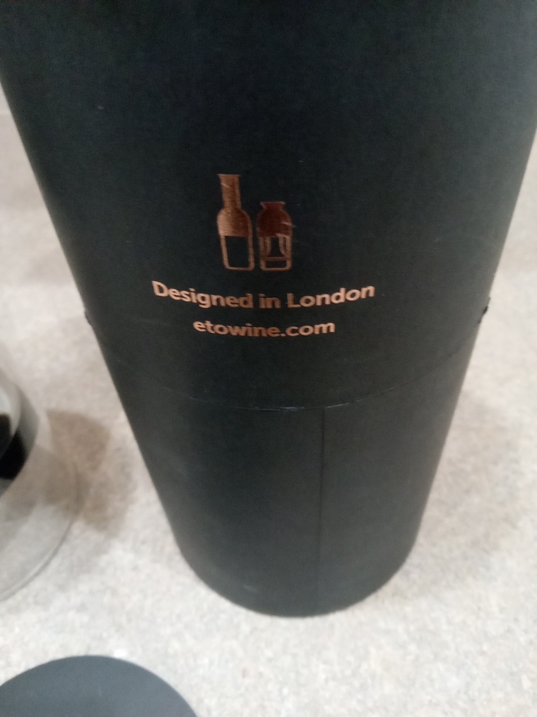 ETO Stainless Steel Glass Wine Decanter Mirror Finish