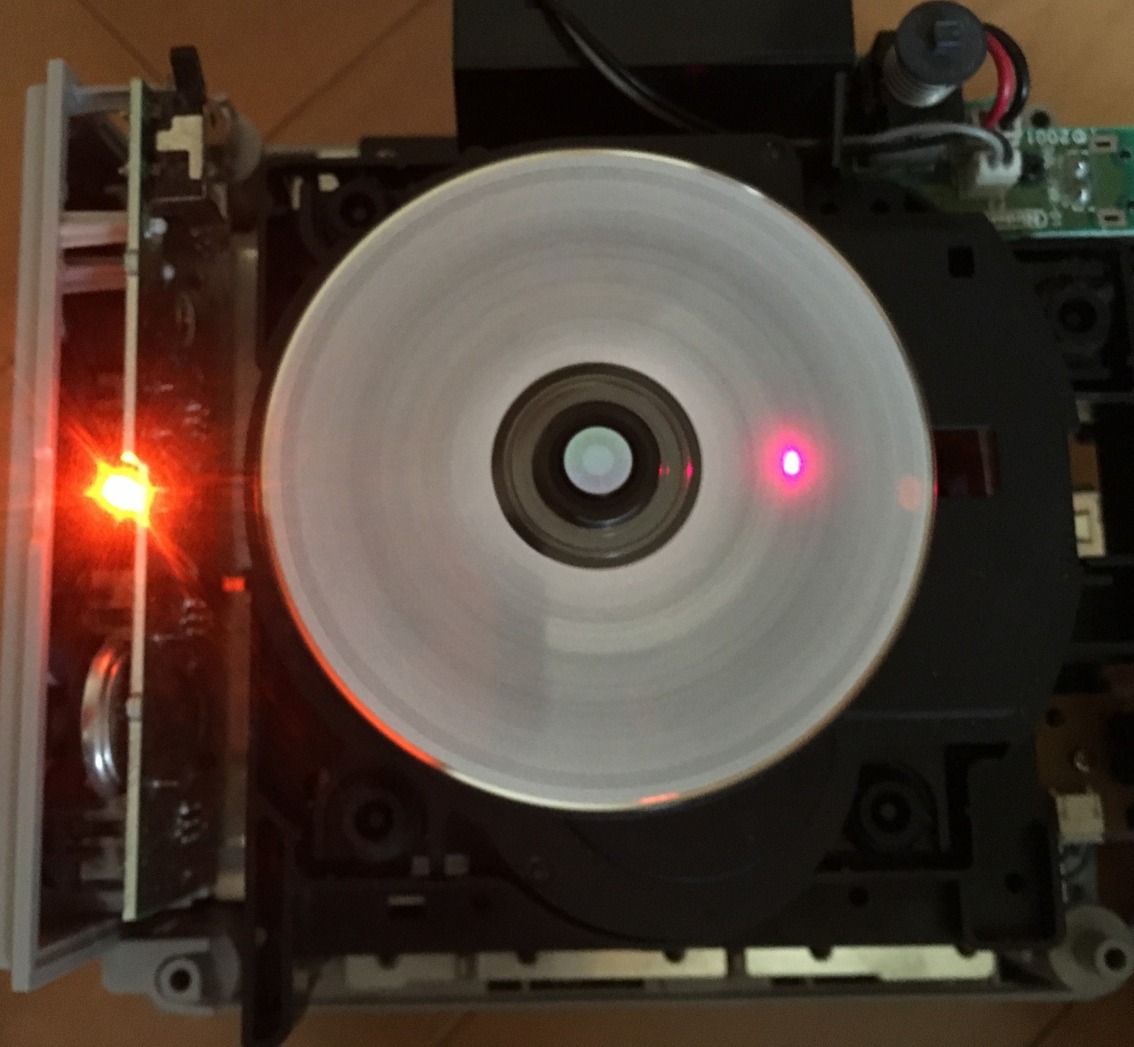 Nintendo Gamecube DOL-001 101 Replacement Optical Laser Drive Assembly part