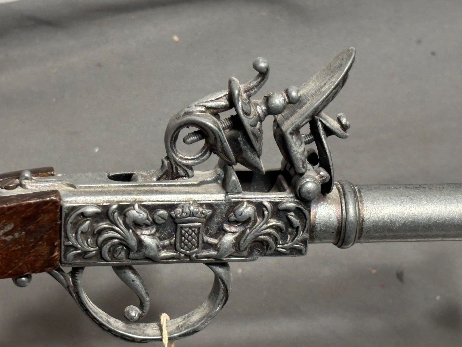 Vtg non firing 1700s 18th Century FLINTLOCK PISTOL Movie Prop COSPLAY PIRATE