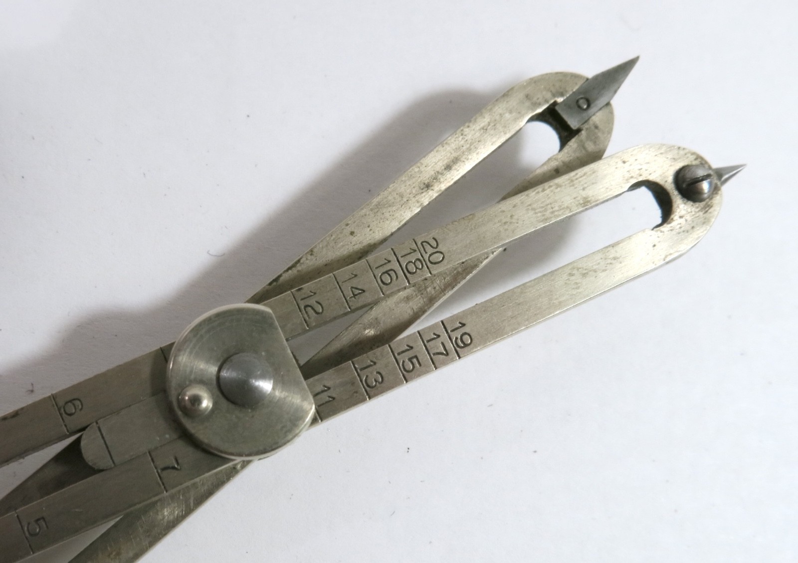 Vintage Dietzgen Made in USA 7 1/4" Proportional Dividers with Original Case