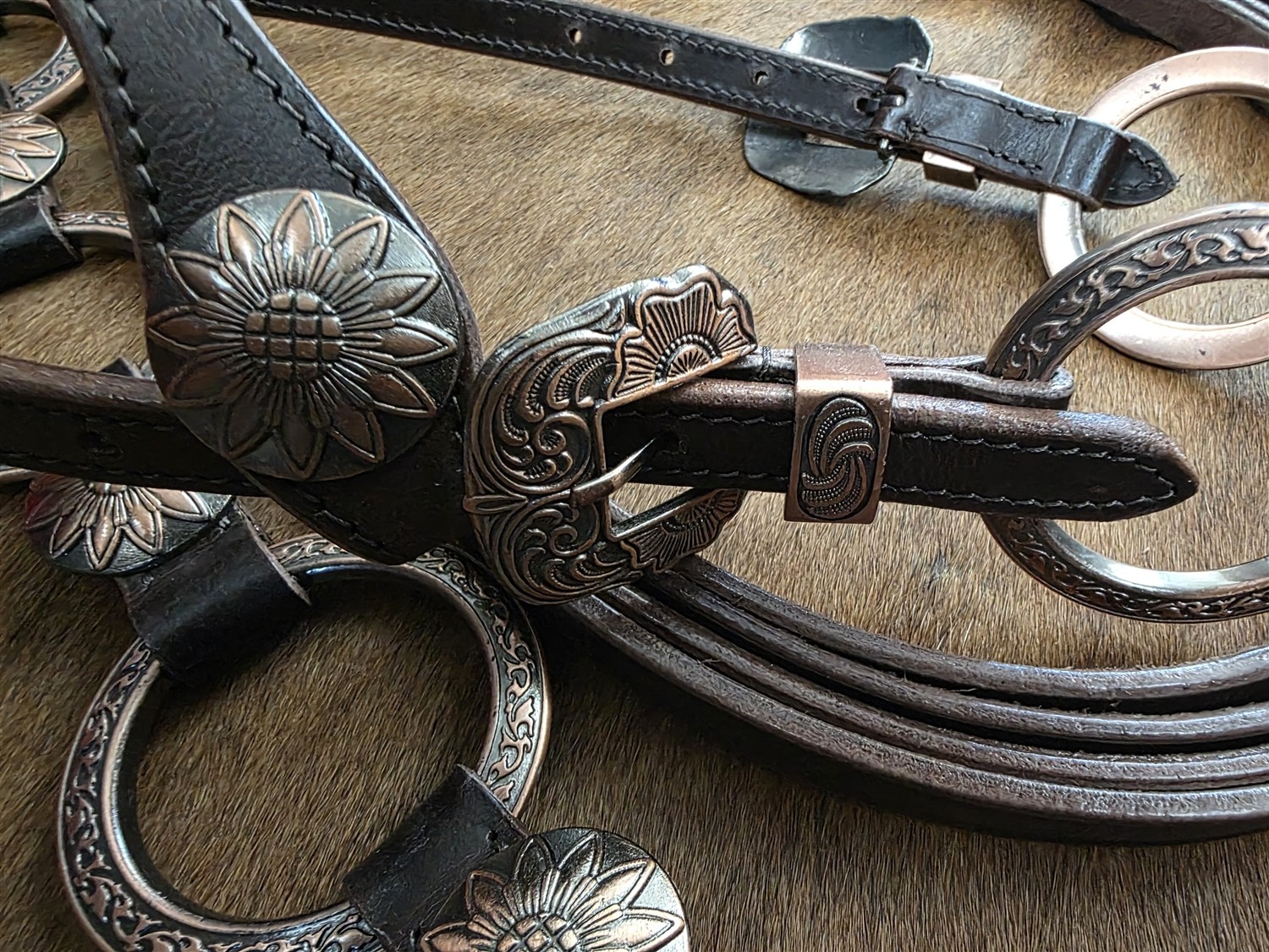 Metal Ring Headstall, Reins and Breastcollar - Sunflower Rings - Copper Rings