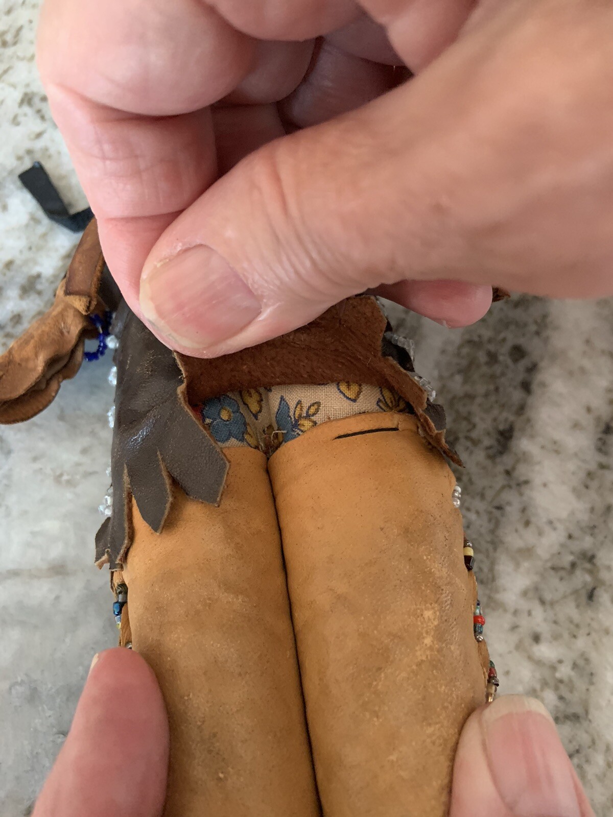 1900-1920 AMERICAN NAVAJO INDIAN HANDMADE 7-1/2” RAG DOLL DEERSKIN + BEADWORK