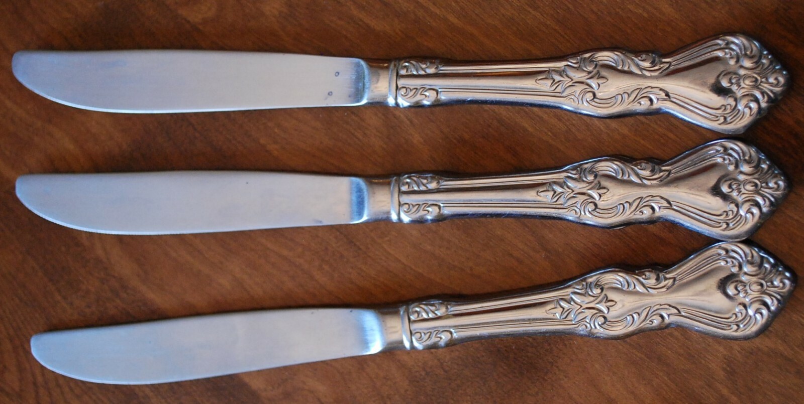 SET 4 DINNER KNIVES Reed & Barton Stainless Steel Flatware MARLBOROUGH 18/10 Exc