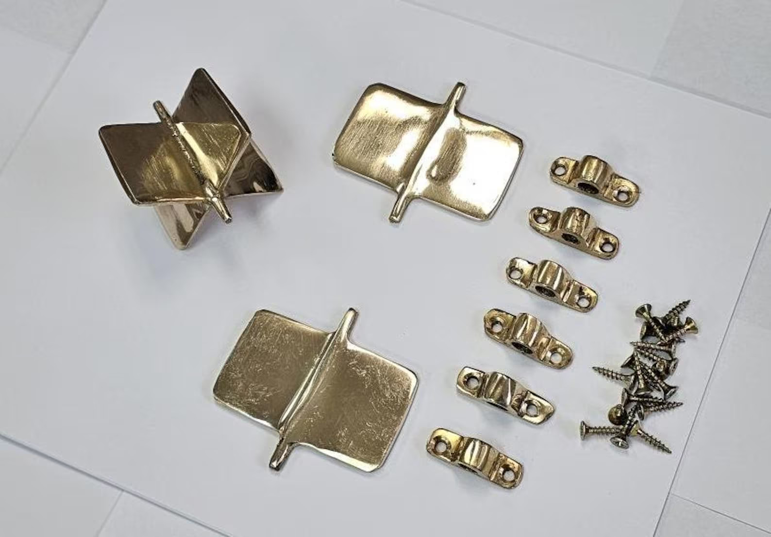 Accessories (Roulette + half Roulette + brackets + screws) sapo peruano