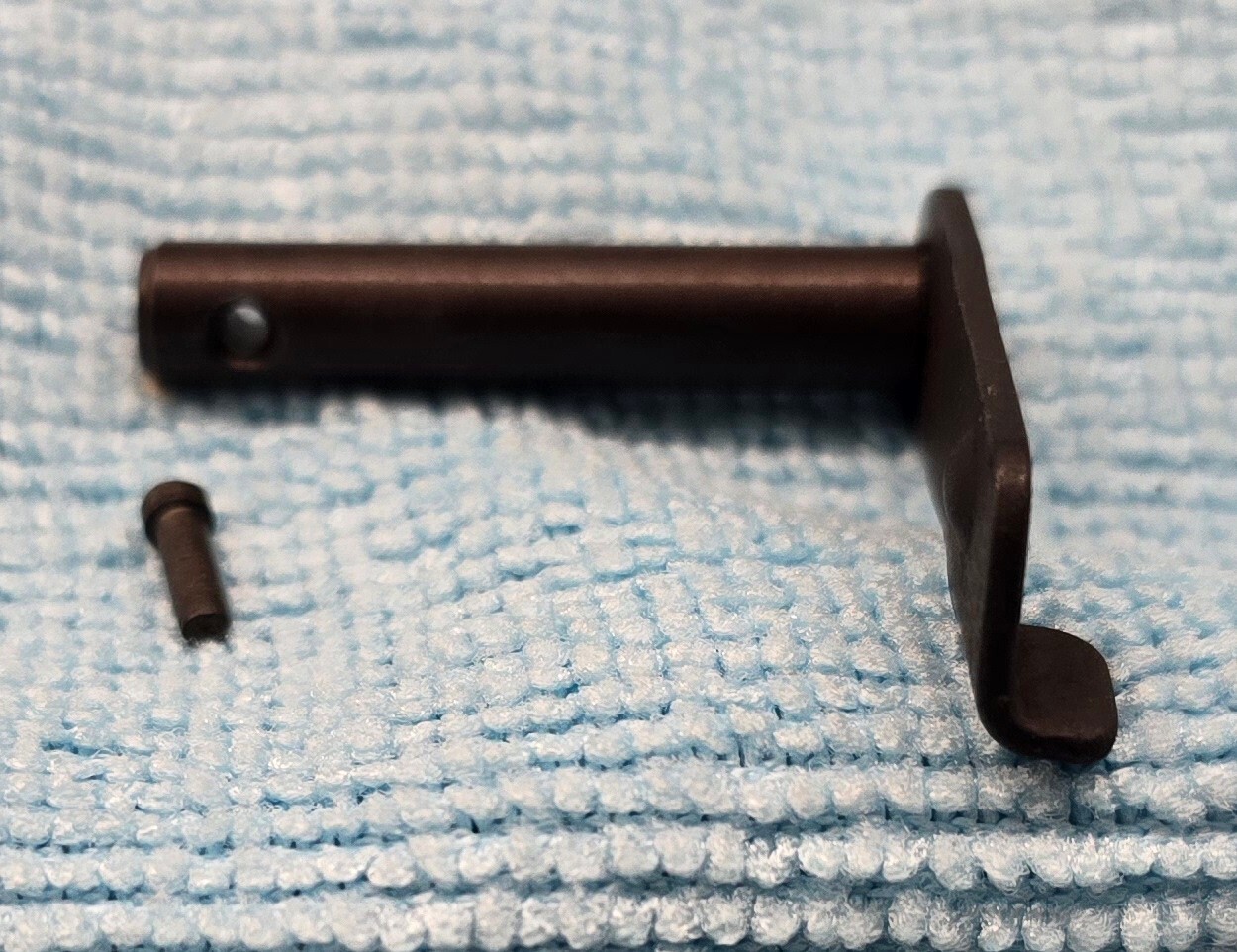 SKS Rifle Takedown Take Down Latch Lever Surplus - INCLUDES RETAINING PIN