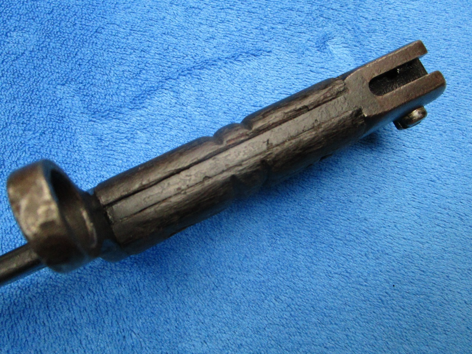 VINTAGE ORIGINAL US MADE BRITISH M1913 BAYONET AND SCABBARD MAKER REMINGTON 1917