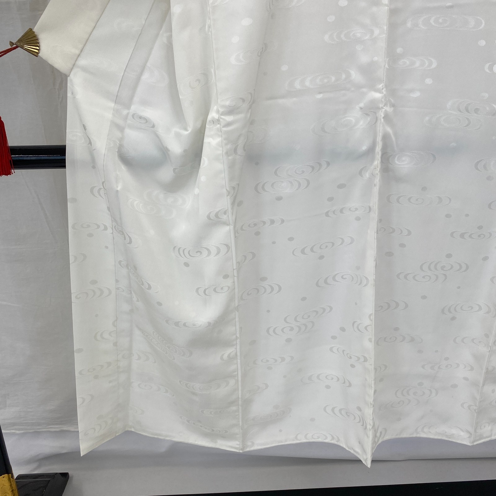 Japanese Vintage Kimono Juban Polyester White Traditional Authentic Length 53 in