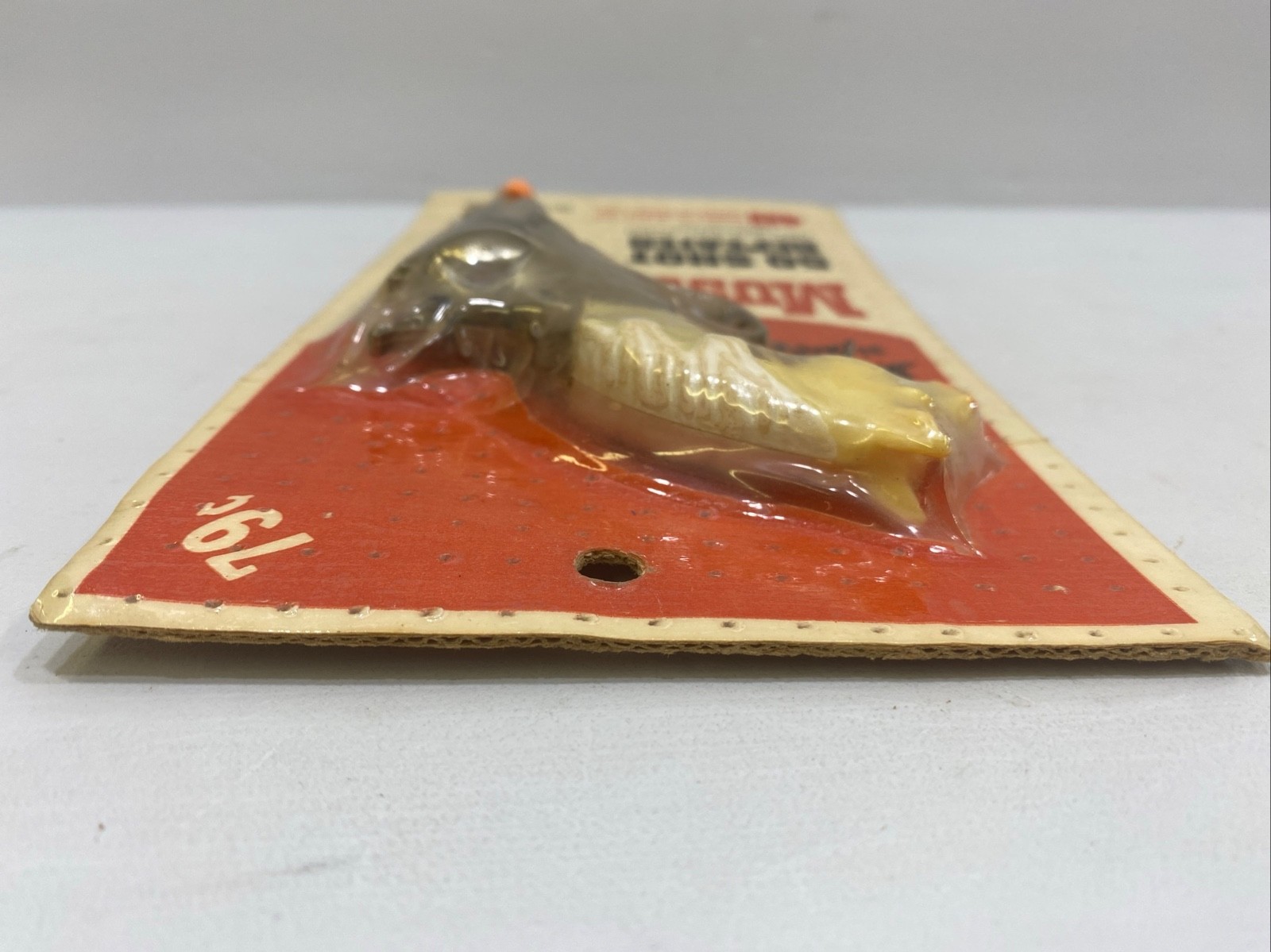 Vintage 60s Hubley Mustang 50 Shot Repeater it smokes ! New On Card