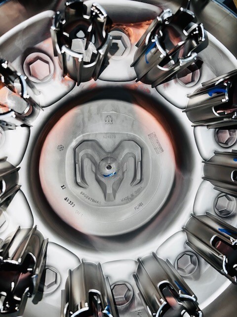 19-21 DODGE RAM 4500 5500 REAR WHEEL CENTER HUB CAP OEM NEW MOPAR 6PG04SZ0AB