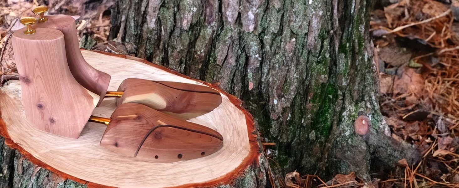 Cathcart Elliot Cedar Boot Trees for Chelsea Boots – Aromatic Cedar, Personalise