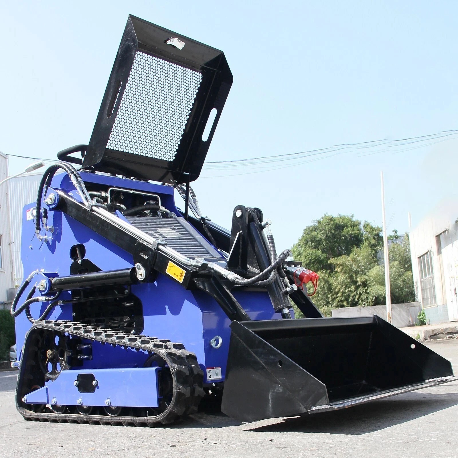 Mini Skid Steer Loader 23HP Tracked Loader 2 cylinder with 2attachment Free Ship