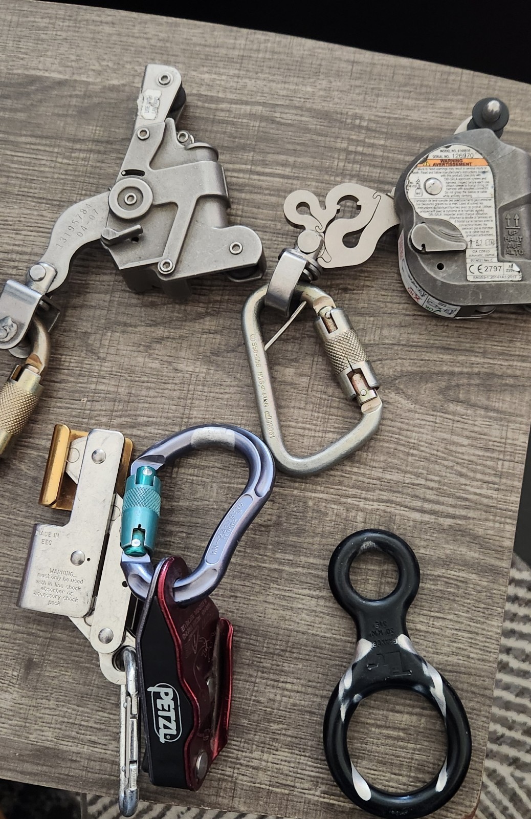 DBI Sala Lad Safe X3 Detachable Cable Ladder for Travel All Items Pictured Incl.