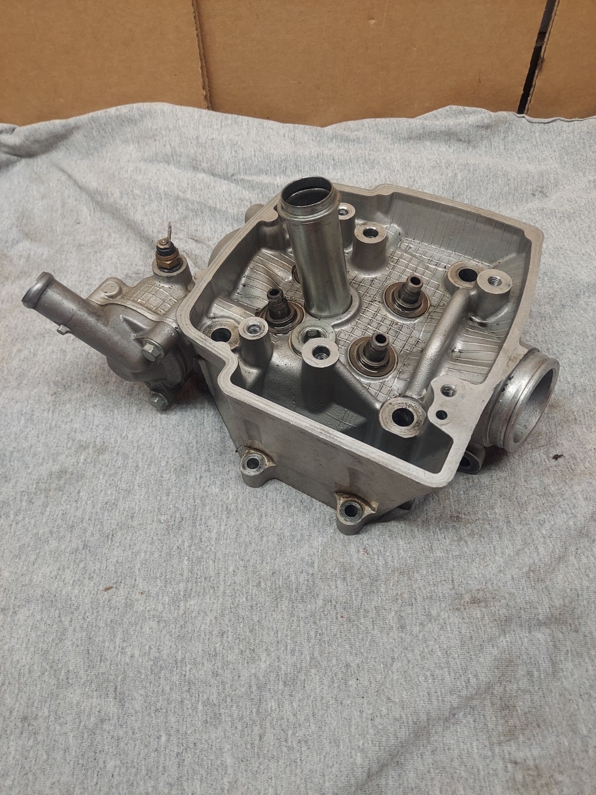 06-14 Honda trx450r Cylinder Head Trx450er 450r 450er