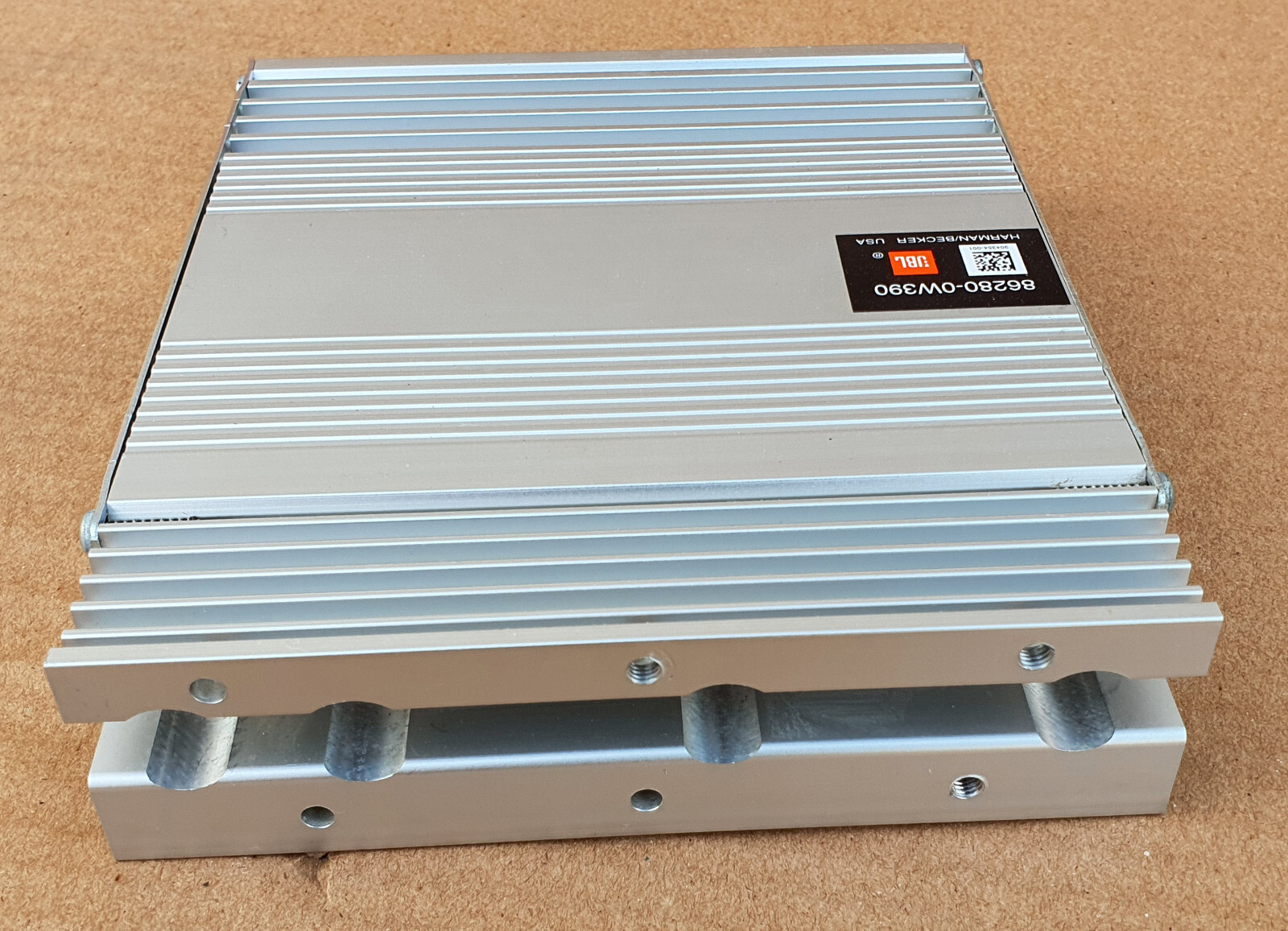 Toyota Camry 2007-2011 JBL Amplifier 86280-0w390 Oem Used 862800w390