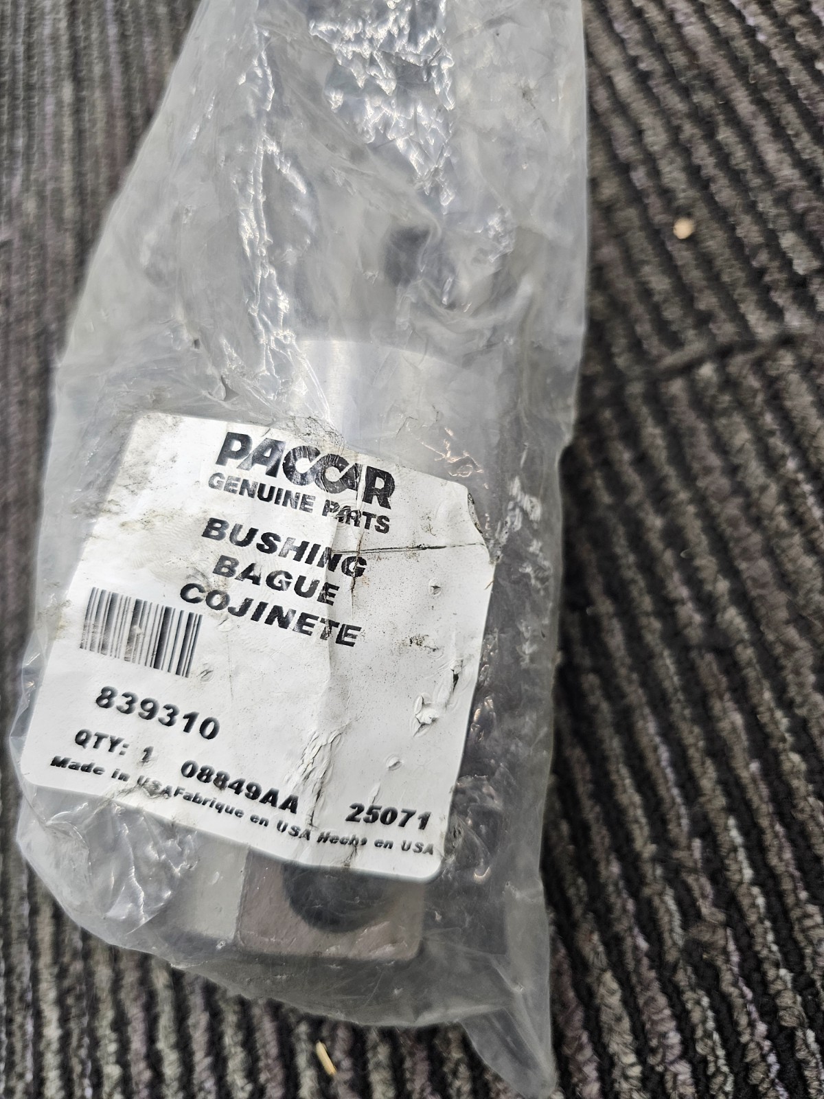 PACCAR 839310 Torque Rod Bushing fits Kenworth Peterbilt