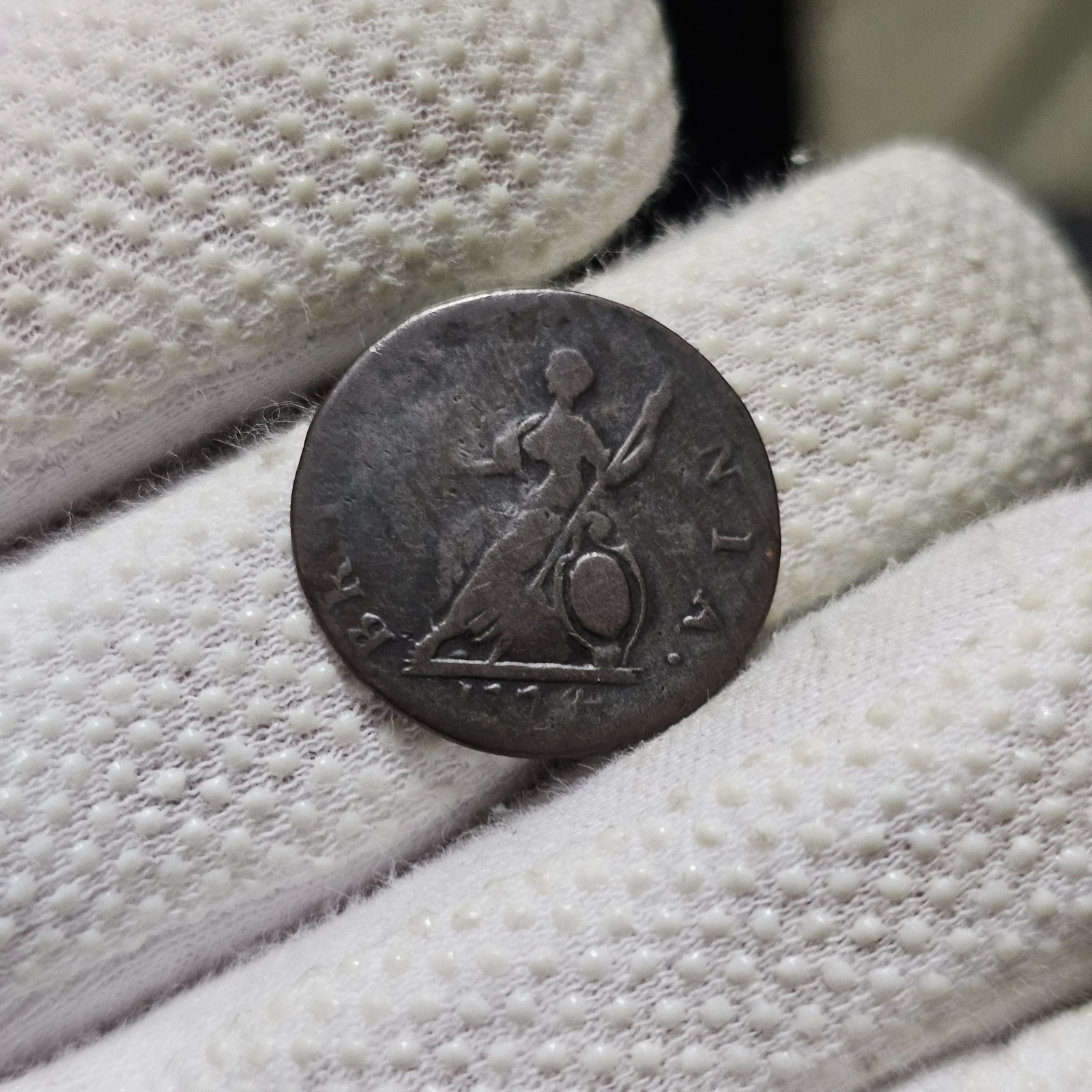 1774 Farthing Early America Revolutionary War Era Swollen Dies Colonial Coin