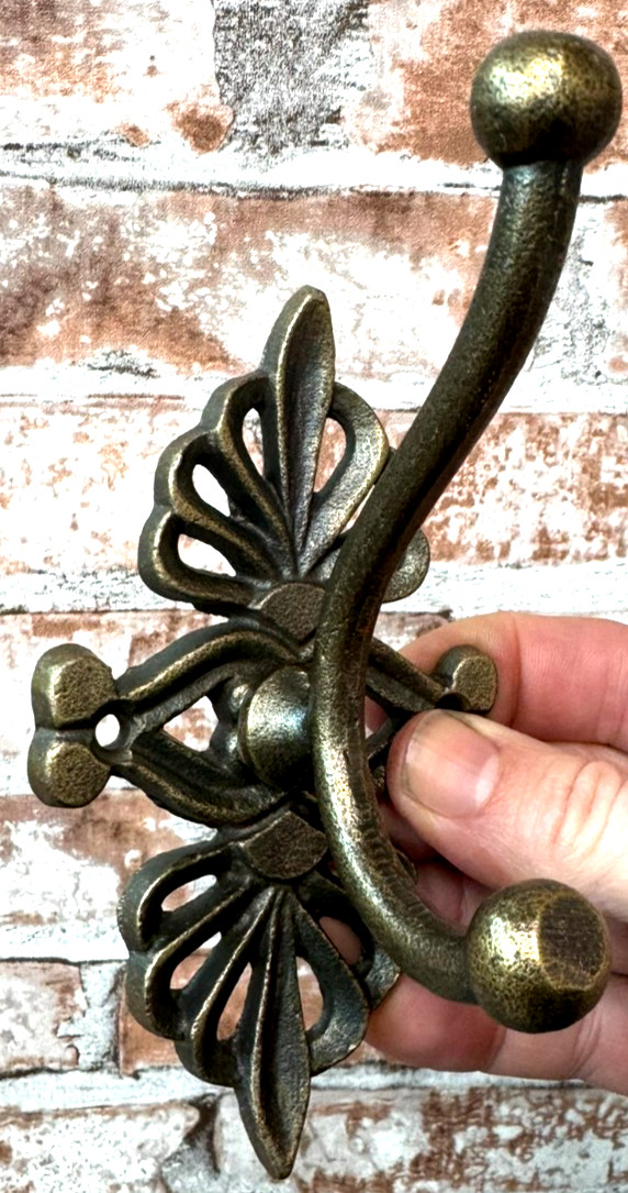 Vintage/Antique French Ornate Victorian Brass Wall Hat Coat 2-Hook Rack French