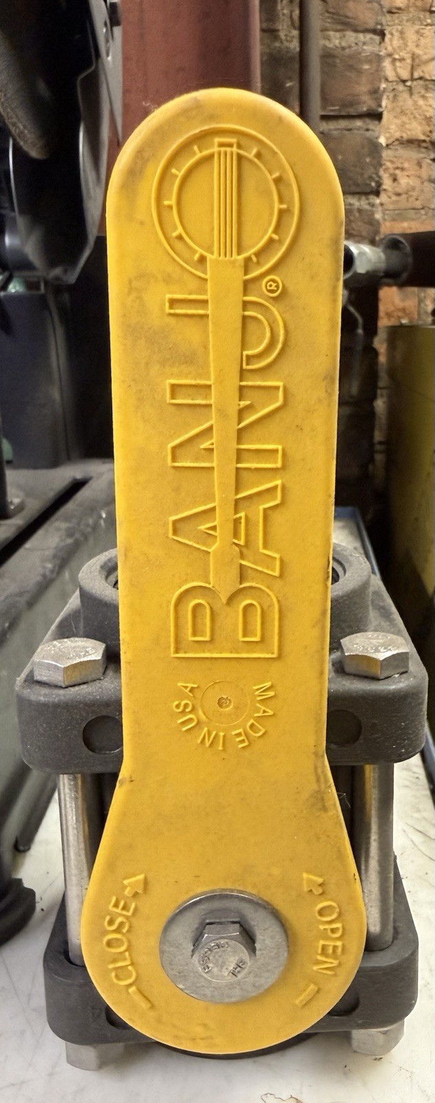 Banjo V200 Polypropylene Ball Valve 2" Inch Threaded