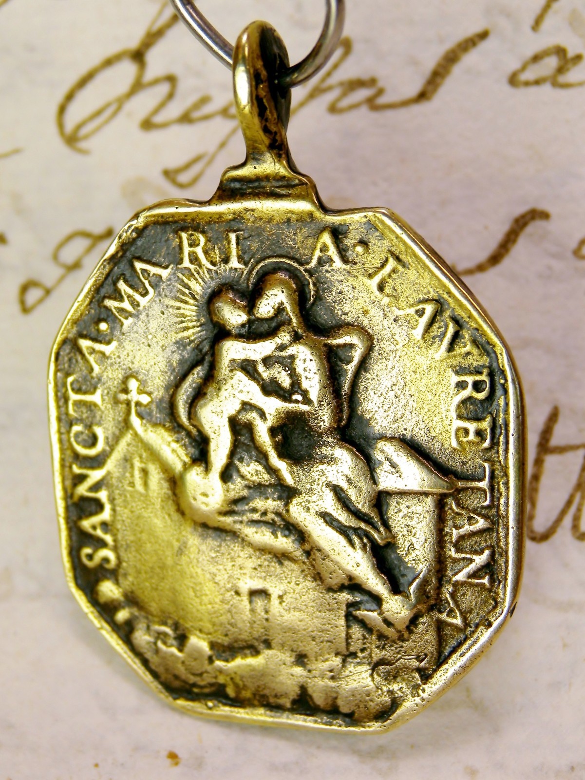 ANTIQUE 17TH CENTURY ST. MICHAEL MOTHER MARY BABY JESUS LORETO PILGRIMAGE MEDAL