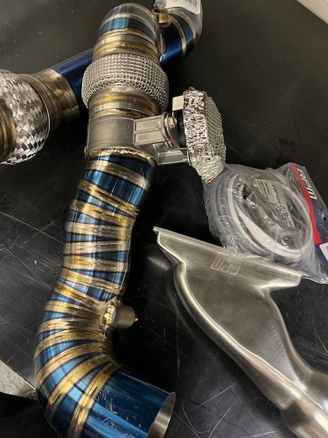 RPM Can-Am Maverick R TITANIUM 3" E-Valve Mid Pipe Electronic Dump Valve Scratch