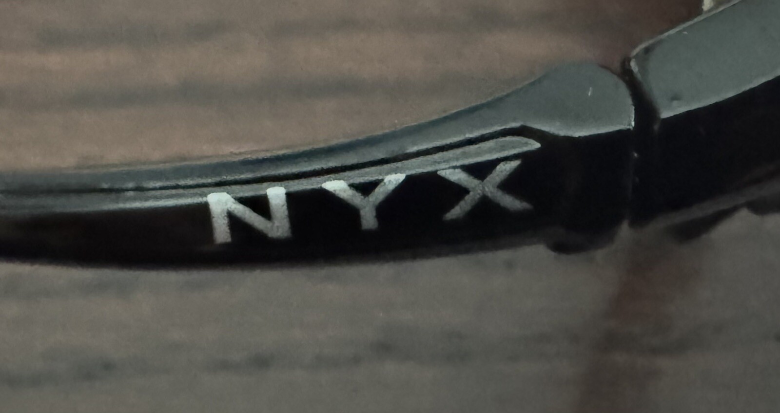 NYX SUNGLASSES