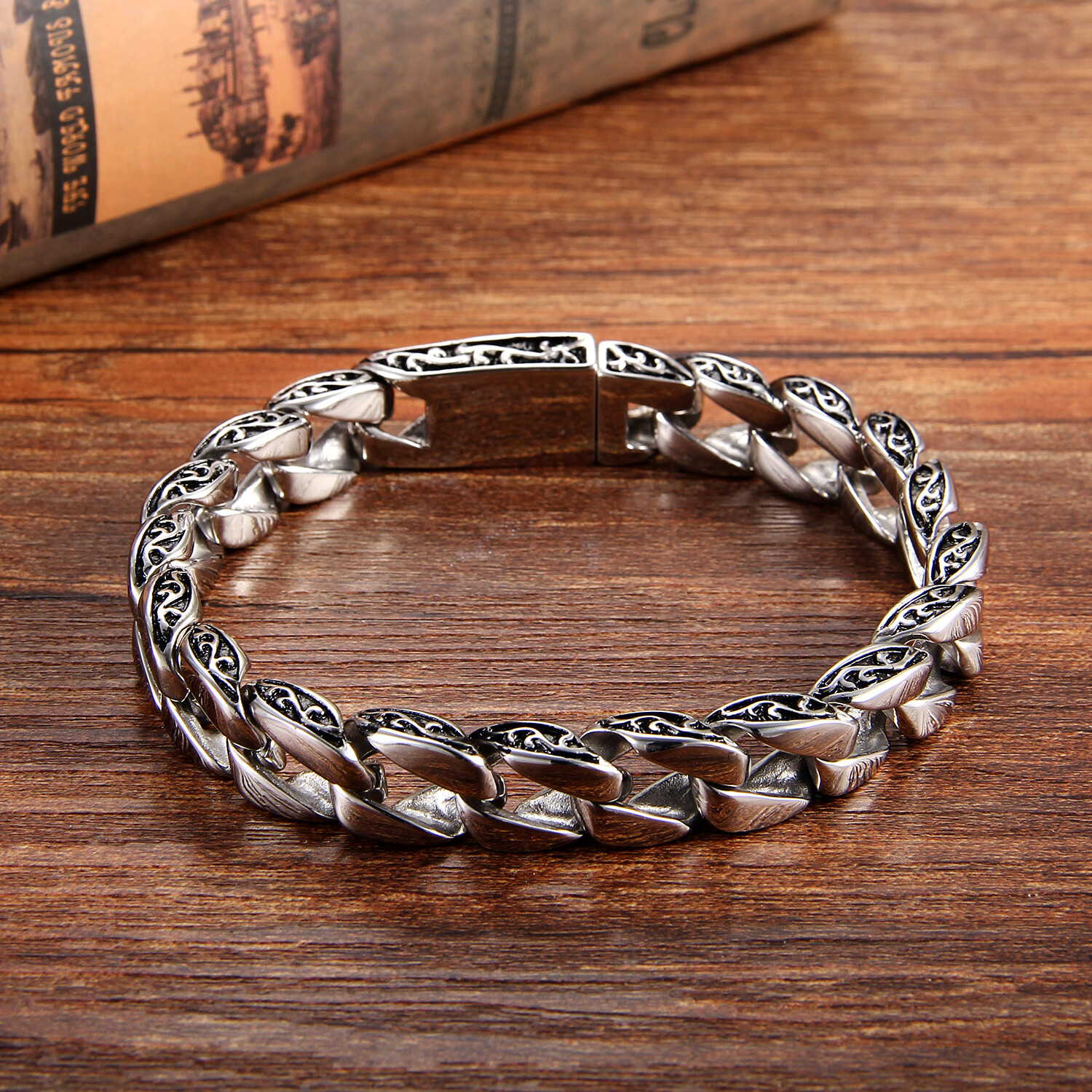 Polished Stainless Steel Gothic Heavy Biker Cuban Chain Link Men's Bracelet 8.2"