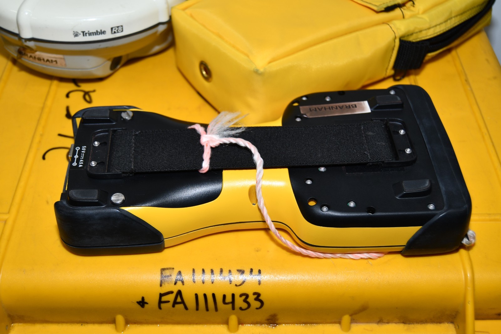 ^ Trimble R8 Model 2 GPS Receiver 60250-00 W/ TSC2 Controller #X6494