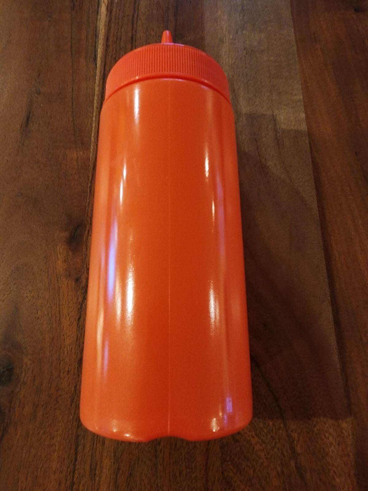 Winware, 16-Ounce Plastic Wide-Mouth Squeeze Bottle, Red, 1 Pack 💖