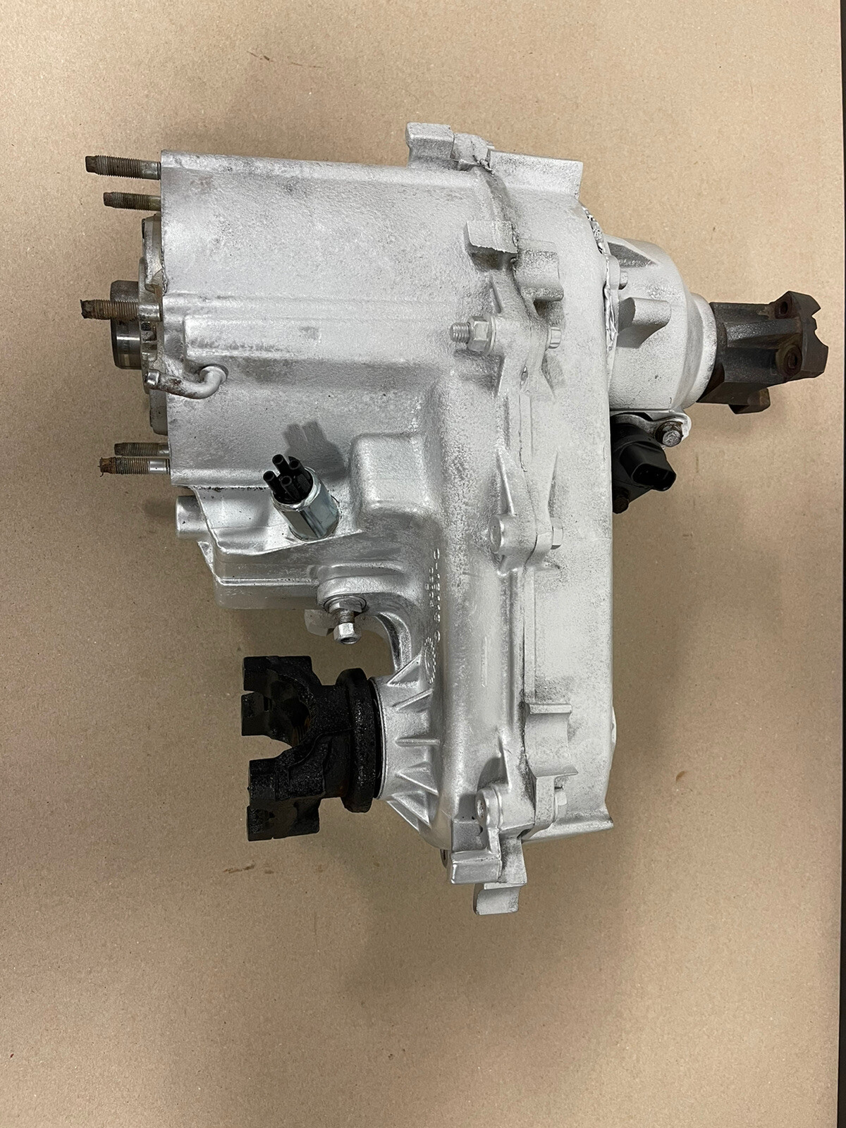 JEEP Wrangler YJ 1989-1995 NP231 Transfer Case 23 Spline SLIP YOKE AX-15 REBUILT