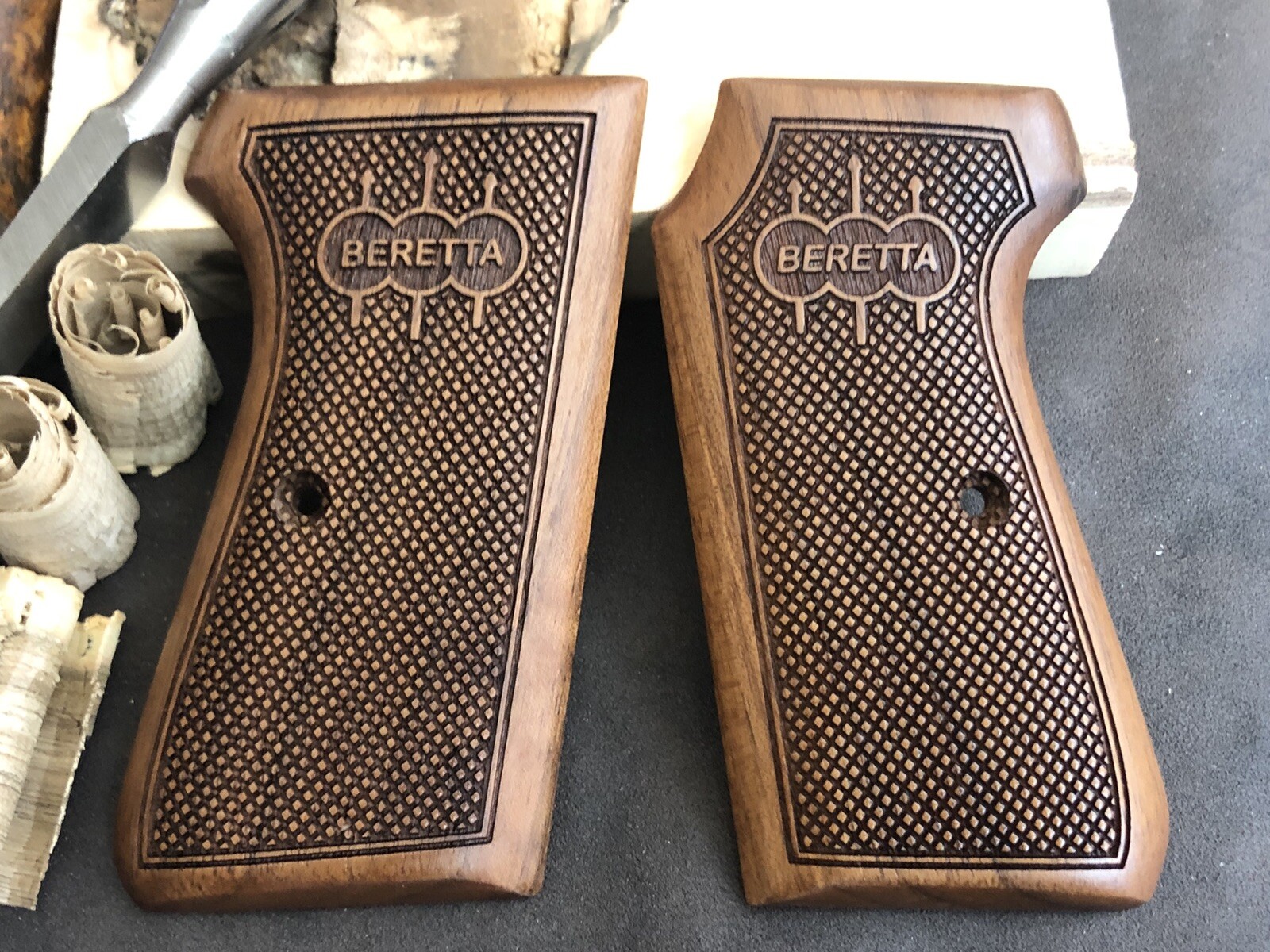 Beretta 1934/1935 7.65mm 32 ACP Turkish Walnut Wood Grips. Handmade. Checkered A