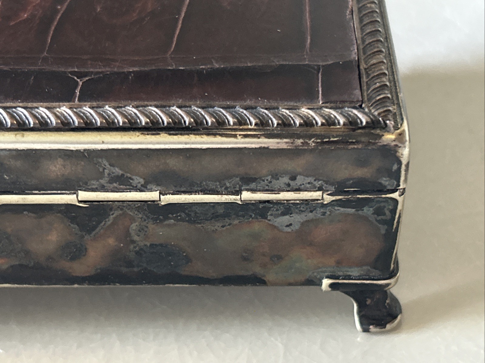 Aristocrat Silver Plate w/ Crocodile/ Alligator Top Cigarette Box Wood Lining