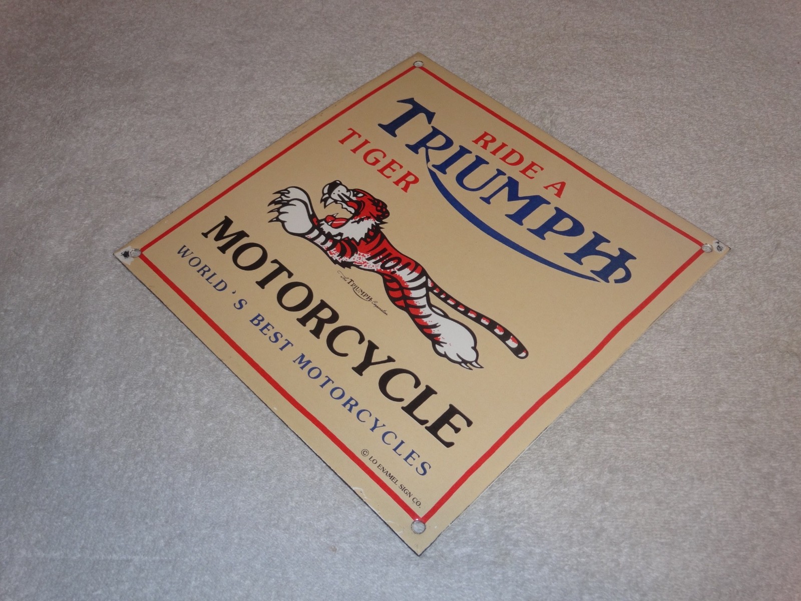 VINTAGE TRIUMPH T110 MOTORCYCLE DEALER TIGER 10" PORCELAIN METAL GASOLINE ⛽ SIGN