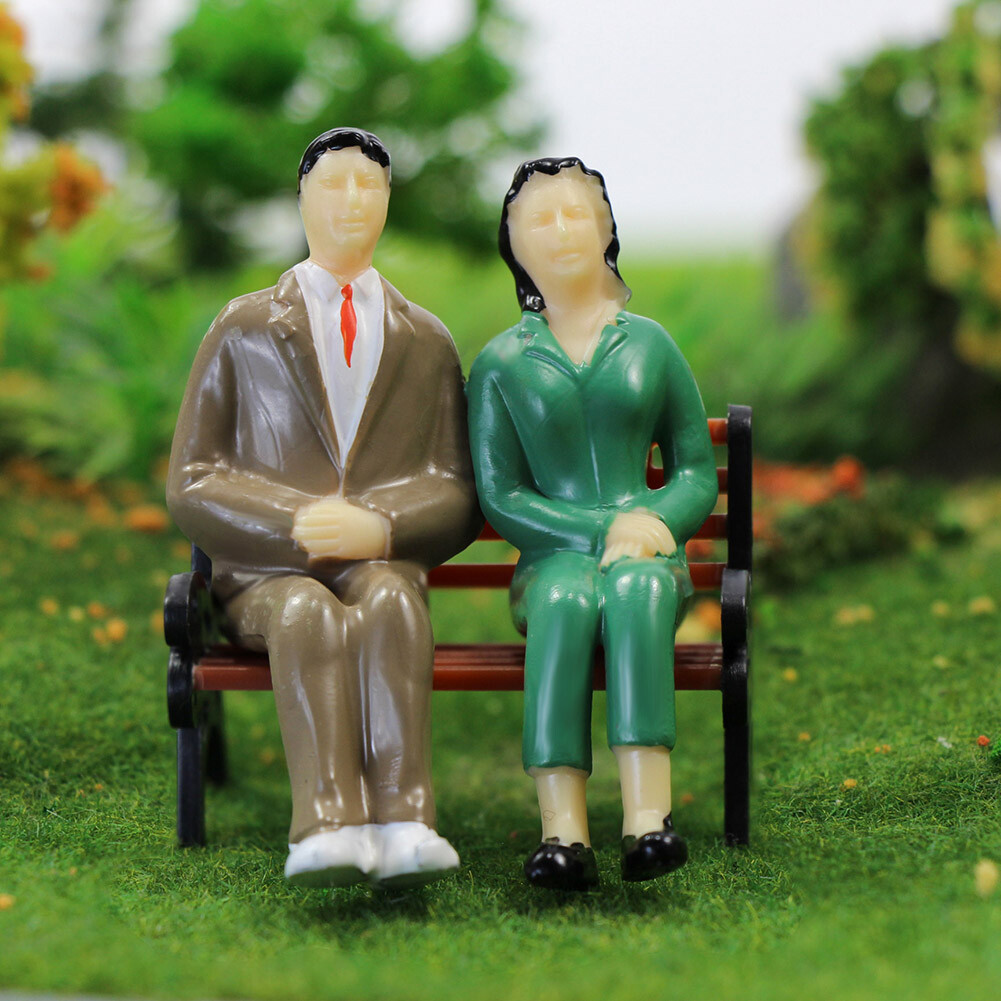 50pcs Model Train G scale Sitting Figures 1:25 Painted Seated People 4 Poses