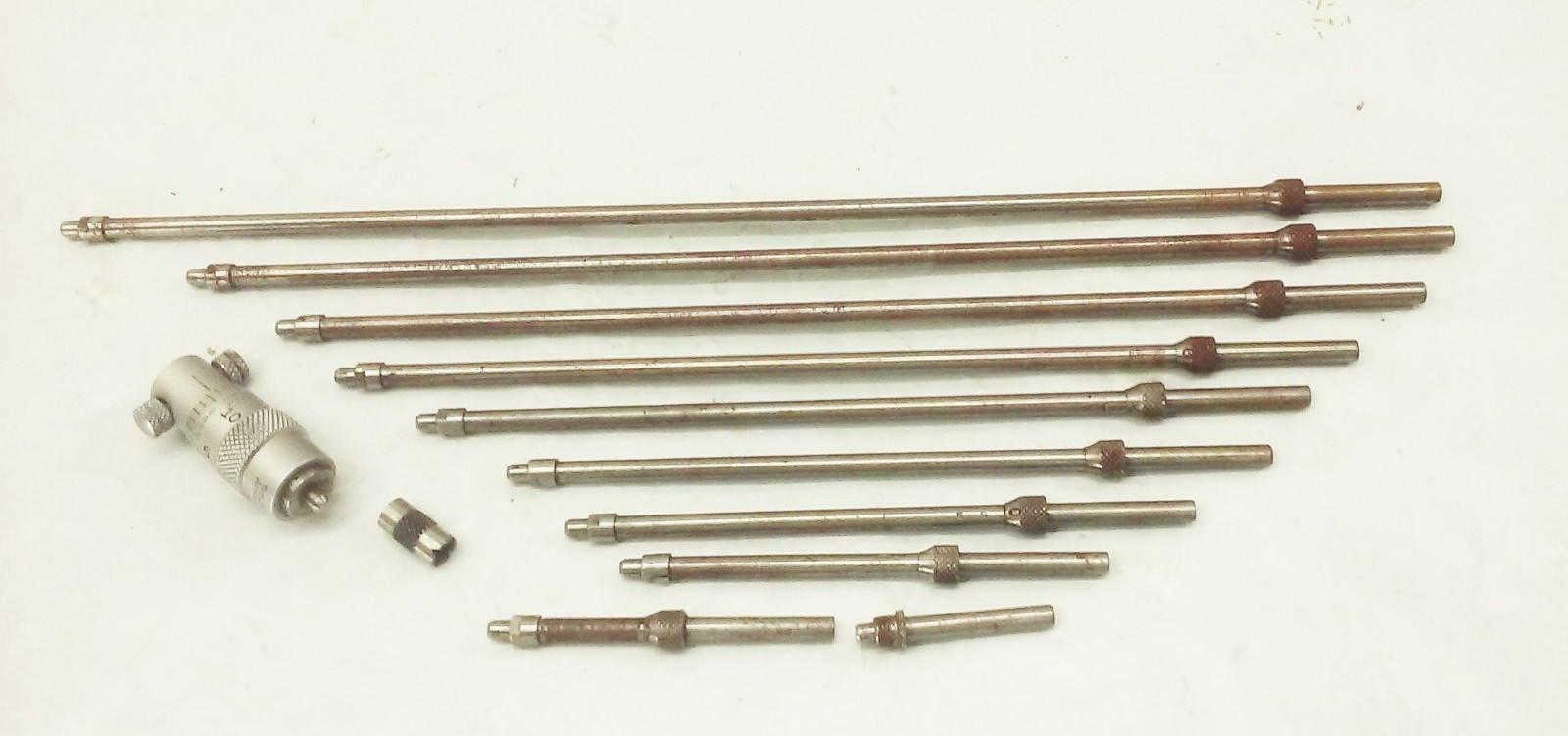 Vtg Starrett no.124 inside micrometer set in wood case 2"-12" machinist USA