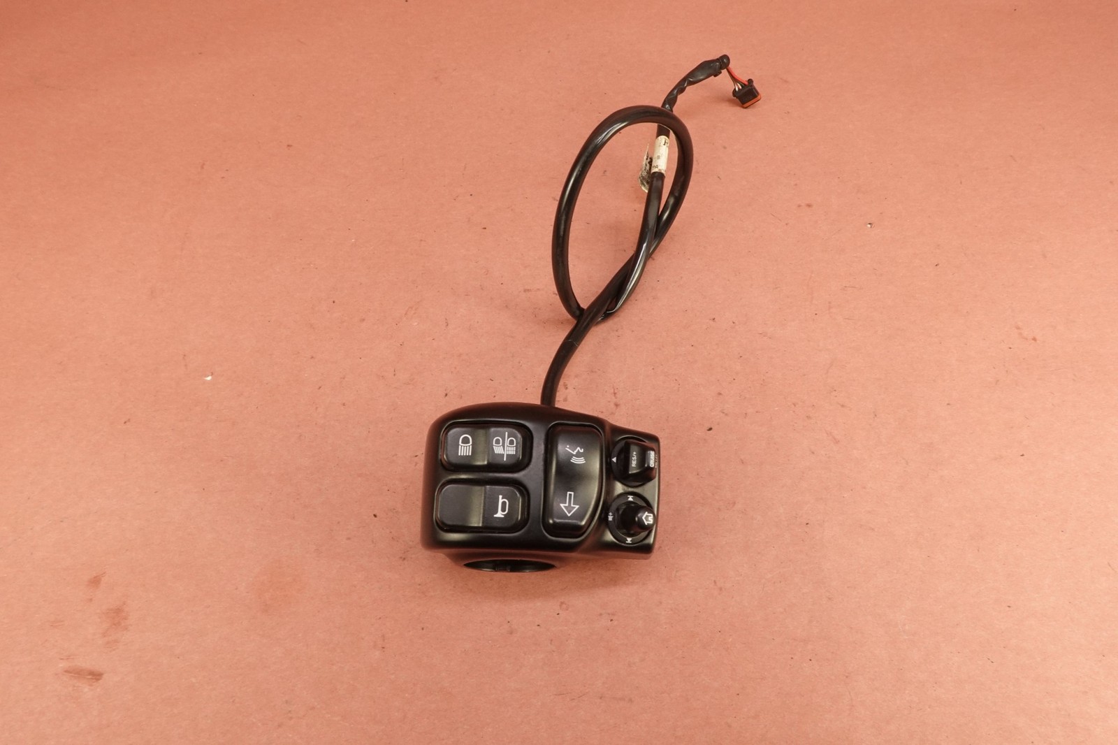 14-23 Harley Road Glide Special FLTRXS Left Hand Control Switch Pack Assembly