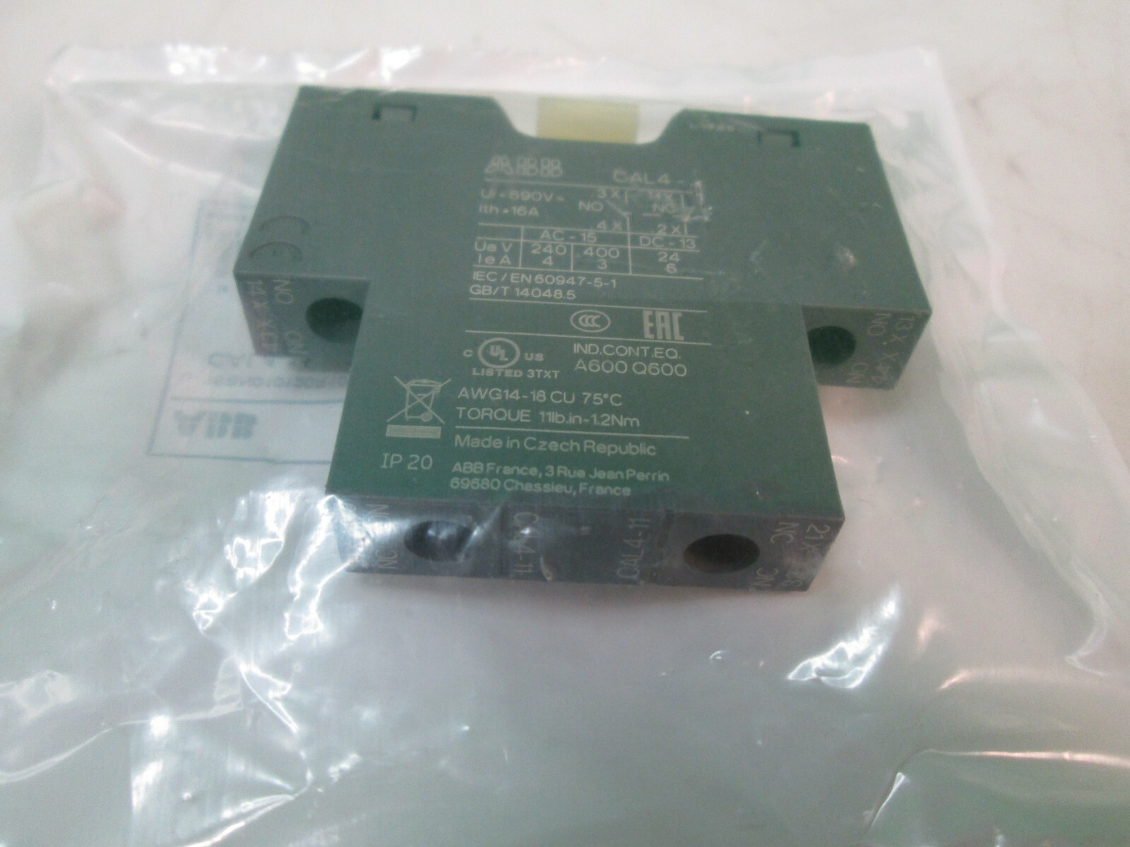 New ABB CAL4-11 Auxiliary Contact Block 1SBN010120R1011 Free Shipping