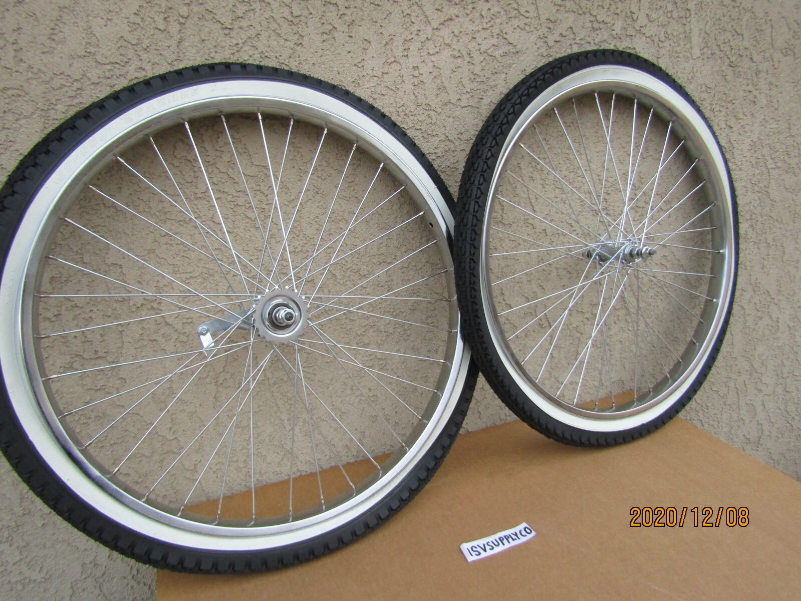 NEW 26'' HEAVY DUTY CHROME BICYCLE RIM SET , TIRES & TUBES ; CRUISER,