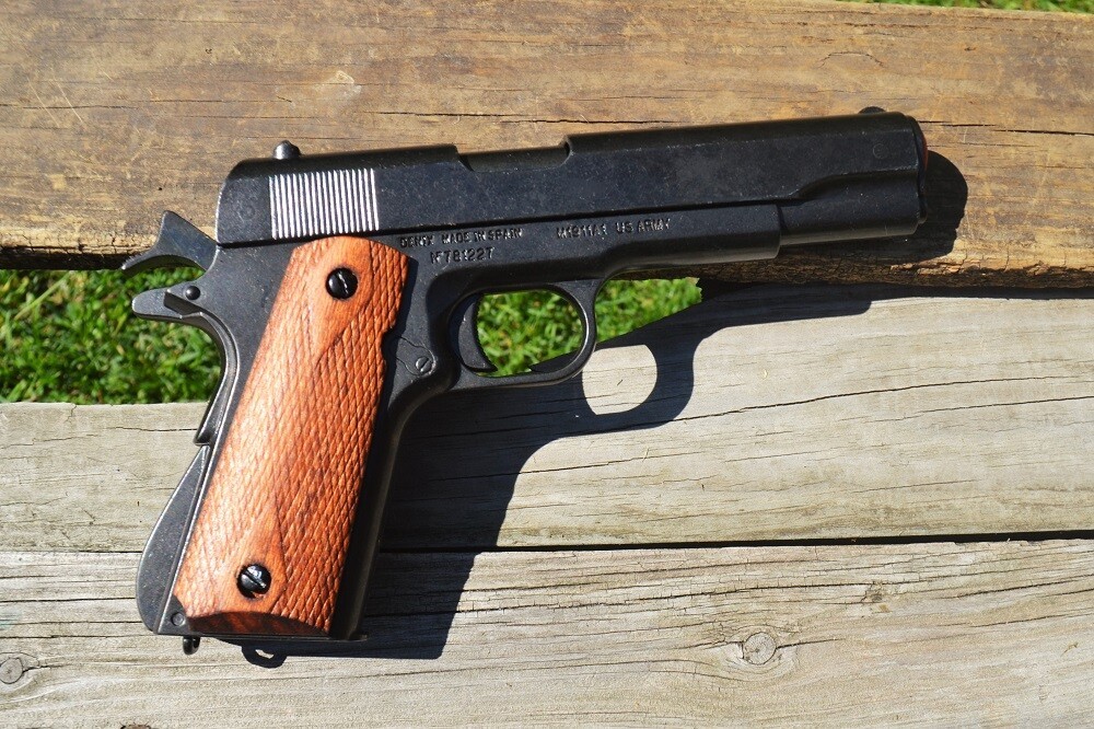 Non-Firing Denix Replica Colt M1911 A1 .45 Caliber Government 1911