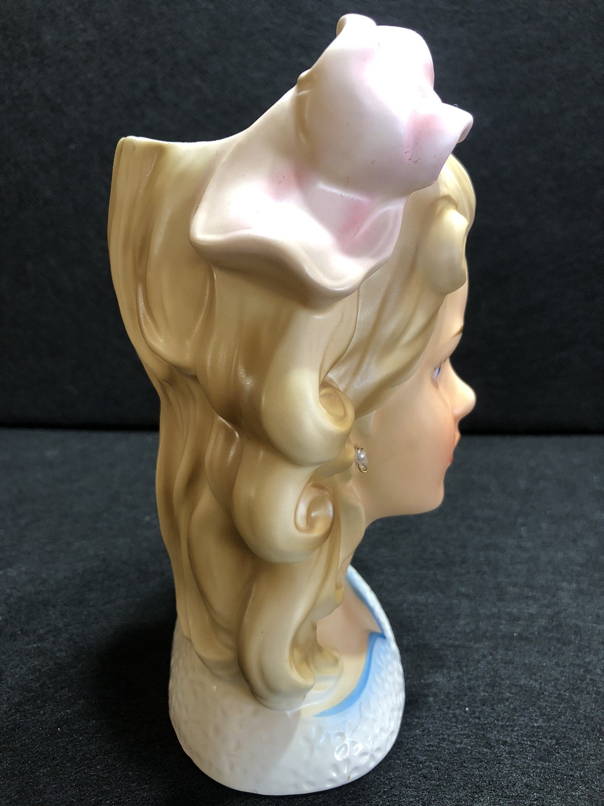VINTAGE LADY HEAD VASE ENESCO “SMART GIRLS” Pink Bow 7” Pearl Earring MINT
