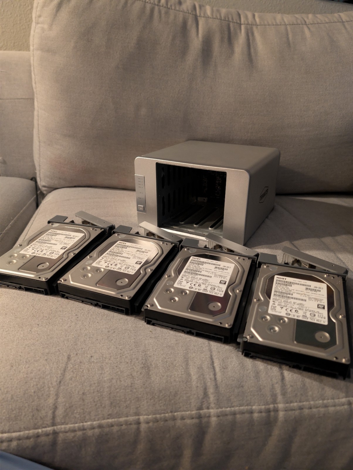 TerraMaster F4-210 4-bay NAS (Network Attached Storage) | Tested & Working